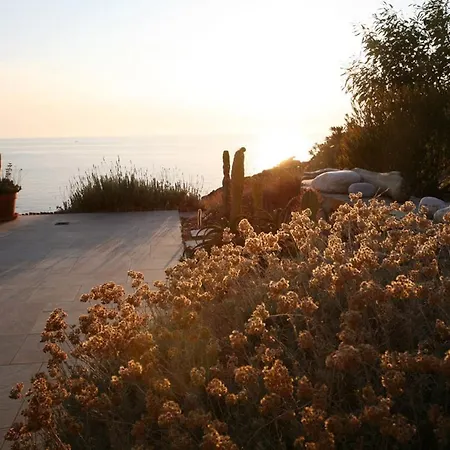 Kastellakia Bay - Infinity Beach House Apartamento Koundouros